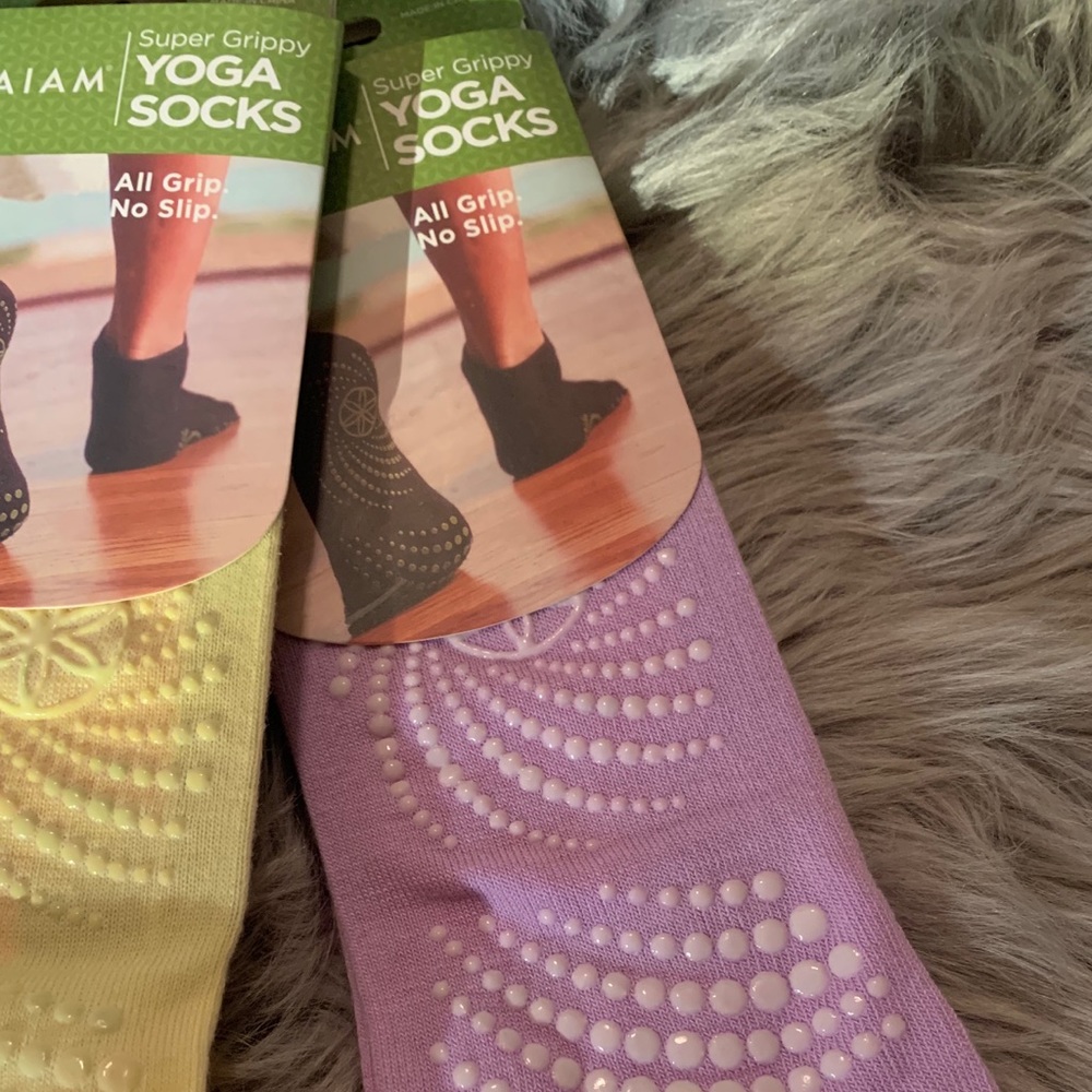 2 Gaiam Super Grippy Yoga Socks